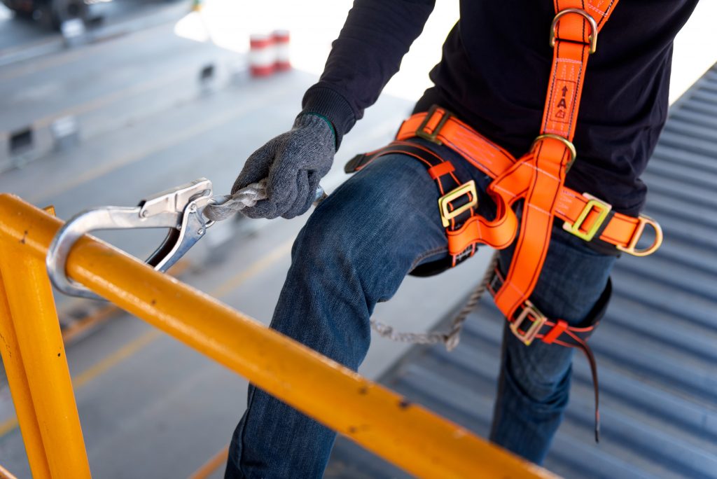 Worker Clipping in Fall Protection