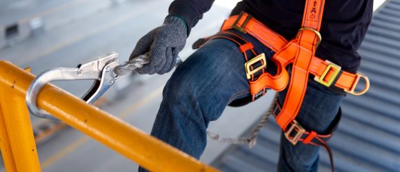 Worker Clipping in Fall Protection